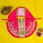 Karveer Nivasini Mahalaxmi Devi Face Poshak – Traditional Goddess Dress for Puja & Temple Decoration | Ambabai Style Poshak for Idol & Kalash (7 Inches Poshak) (करवीर निवासिनी महालक्ष्मी देवी फेस पोशाख - पूजेसाठी आणि मंदिर डेकोरेशन साठी ट्रेडिशनल मध्ये देवीच्या मूर्तीचा ड्रेस ) - Image 5
