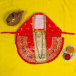 Karveer Nivasini Mahalaxmi Devi Face Poshak – Traditional Goddess Dress for Puja & Temple Decoration | Ambabai Style Poshak for Idol & Kalash (7 Inches Poshak) (करवीर निवासिनी महालक्ष्मी देवी फेस पोशाख - पूजेसाठी आणि मंदिर डेकोरेशन साठी ट्रेडिशनल मध्ये देवीच्या मूर्तीचा ड्रेस )
