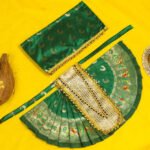 Karveer Nivasini Mahalaxmi Devi Poshak | Kolhapur Lakshmi Mata Dress for Temple & Home Puja | Traditional Silk Saree Vastra for Devi Idol & Photo Frame Decoration (9 Inch Poshak) (करवीर निवासिनी महालक्ष्मी देवी पोशाख । कोल्हापूर लक्ष्मी माता मंदिर आणि होम पूजेसाठी ड्रेस ) - Image 11