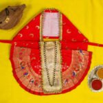 Karveer Nivasini Mahalaxmi Devi Poshak | Kolhapur Lakshmi Mata Dress for Temple & Home Puja | Traditional Silk Saree Vastra for Devi Idol & Photo Frame Decoration (9 Inch Poshak) (करवीर निवासिनी महालक्ष्मी देवी पोशाख । कोल्हापूर लक्ष्मी माता मंदिर आणि होम पूजेसाठी ड्रेस )