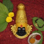 Shaktipeeth Kolhapur Ambabai Devi Face | Artistic Hand-Painted Mukhavata | Premium Polyresin Fiber Mahalakshmi Swaroop for Vratam & MandirKolhapur Mahalakshmi Margashirsha Vratam Devi Face/Mukhavata for Navratri Puja(Devi Mukh Height is: 11 Inches) (शक्तीपीठ कोल्हापूर अंबाबाई देवी चेहरा | कलात्मक हाताने रंगवलेला मुखवटा)
