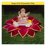 Kamal Aasan कमळ आसन Velvet Pooja Mat – Idol Base for Lakshmi, Gauri Ganpati, Saraswati, Durga, Varalakshmi, Ganesh | Margashish Puja, Navratri (16 Inch) (कमळ आसन) - Image 3