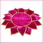 Kamal Aasan Velvet Pooja Mat – Idol Base for Lakshmi, Gauri Ganpati, Saraswati, Durga, Varalakshmi, Ganesh | Margashish Puja, Navratri (16 Inch) (कमळ आसन लक्ष्मीसाठी मखमली पूजा चटई) - Image 2